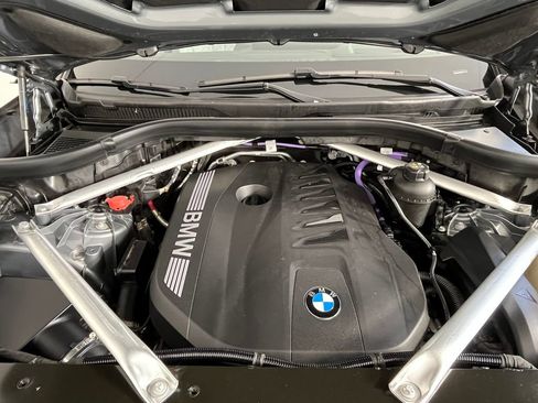 Certified 2024 BMW X5 xDrive40i w/ M Sport Package AWD/4WD image 18