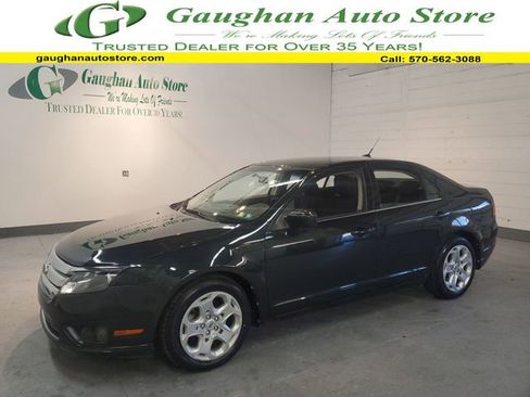 Used 2010 Ford Fusion SE FWD image 1