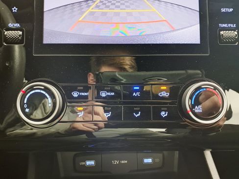 Certified 2023 Hyundai Santa Cruz SE image 20