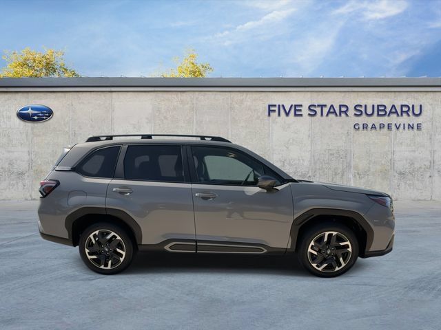 Used 2025 Subaru Forester Limited AWD/4WD image 9
