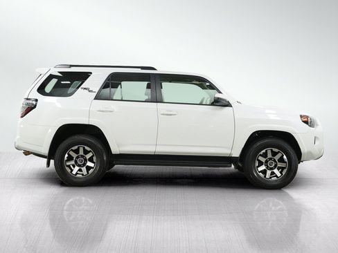 Used 2024 Toyota 4Runner TRD Off-Road AWD/4WD image 8