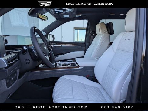 New 2026 Cadillac Escalade ESV Platinum Luxury w/ LPO, Floor Liner Package image 13