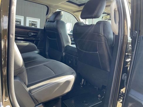 Used 2014 RAM 3500 Laramie image 20