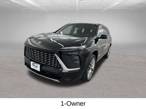Used 2025 Buick Enclave Avenir w/ Super Cruise Package AWD/4WD image 7