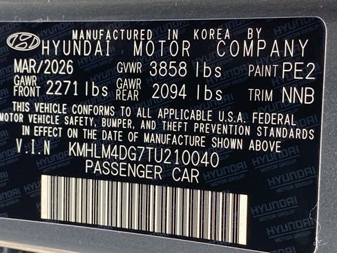 New 2026 Hyundai Elantra Sport FWD image 36