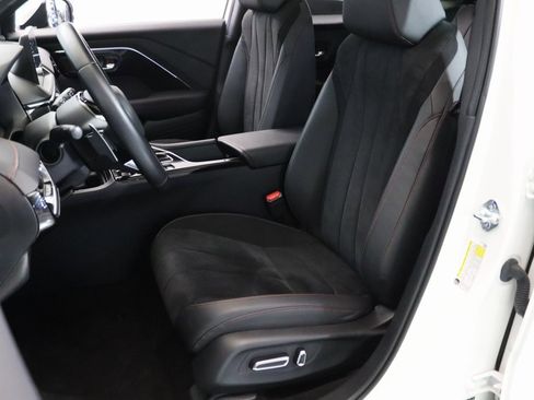 Used 2025 Acura ADX A-Spec image 2