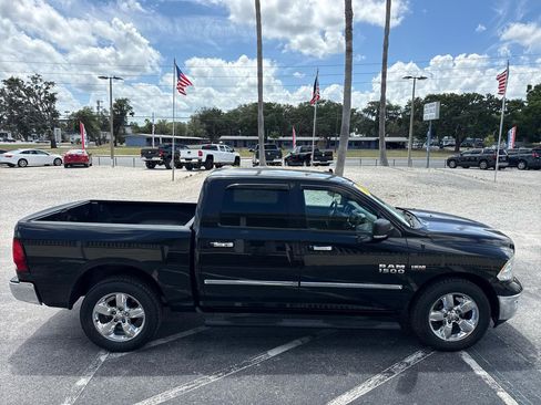 Used 2017 RAM 1500 Big Horn RWD image 6