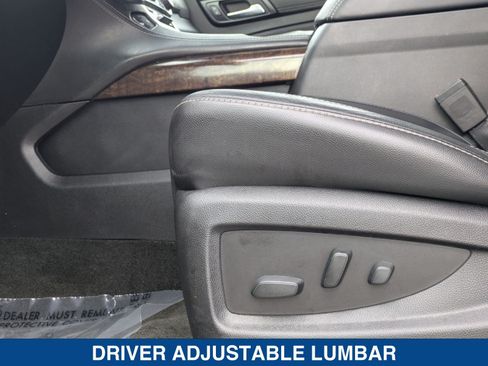 Used 2017 Chevrolet Suburban LT w/ LT Signature Package RWD image 25