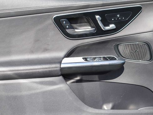 Used 2024 Mercedes-Benz GLC 300 image 20