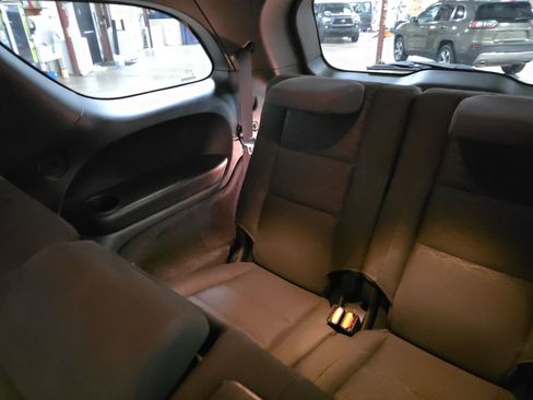 Used 2021 Dodge Durango SXT image 34