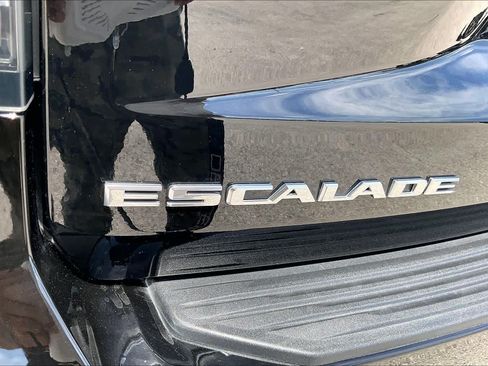 Used 2021 Cadillac Escalade ESV Sport Platinum AWD/4WD image 10