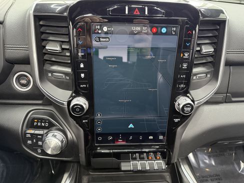 Used 2022 RAM 1500 Laramie image 19