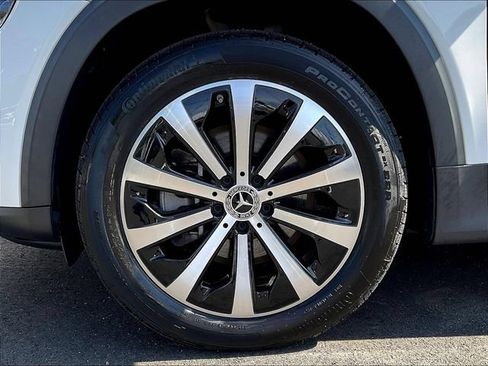 Certified 2023 Mercedes-Benz GLB 250 4MATIC image 36