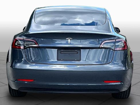 Used 2023 Tesla Model 3 Standard Range RWD image 4