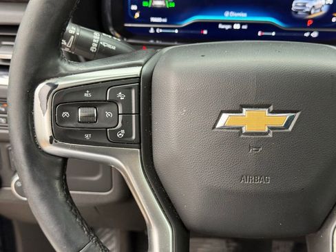 Used 2022 Chevrolet Tahoe LT w/ Luxury Package AWD/4WD image 15
