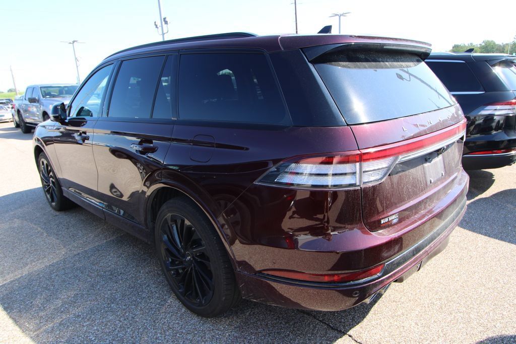Used 2022 Lincoln Aviator Reserve w/ Equipment Group 201A AWD/4WD image 6