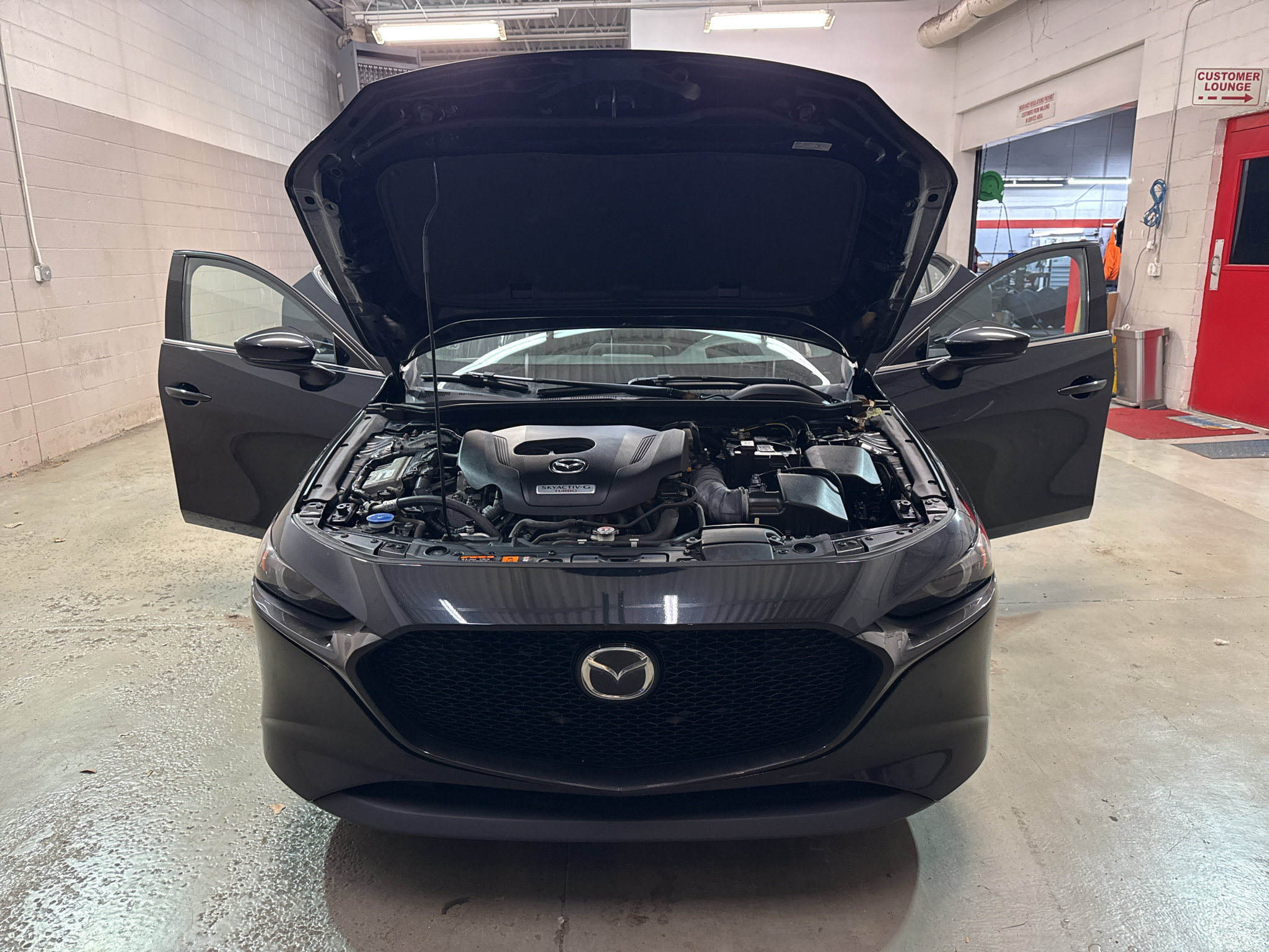 Used 2022 MAZDA MAZDA3 s AWD/4WD image 10