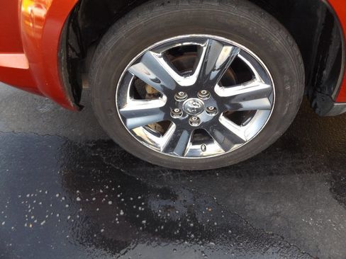 Used 2010 Dodge Journey SXT w/ Flexible Seating Group image 30