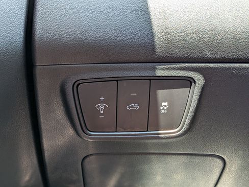 Used 2023 Hyundai Santa Cruz SEL w/ Activity Package FWD image 22