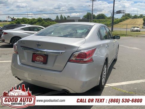 Used 2015 Nissan Altima 2.5 S w/ Power Driver Seat Package FWD image 5