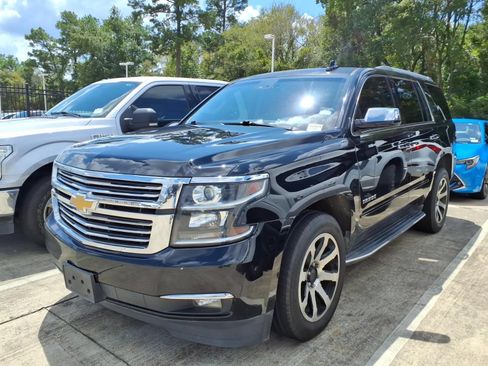 Used 2017 Chevrolet Tahoe Premier RWD image 4