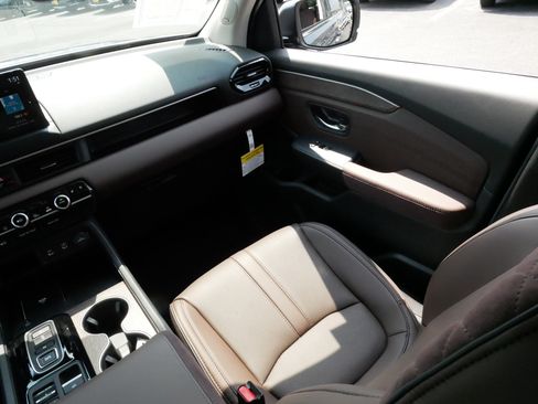 Certified 2026 Honda Pilot Elite image 11