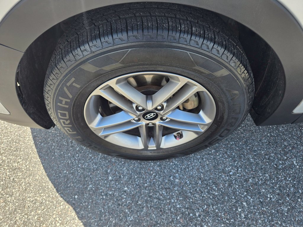Used 2018 Hyundai Santa Fe Sport FWD image 13