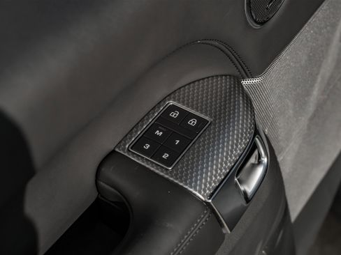 Used 2021 Land Rover Range Rover Sport HSE Dynamic image 40