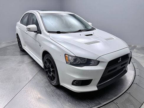 Used 2015 Mitsubishi Lancer Evolution MR AWD/4WD image 3