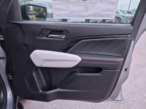 New 2026 GMC Canyon AT4X AWD/4WD image 43
