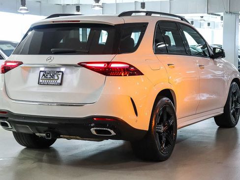 Certified 2025 Mercedes-Benz GLE 450e 4MATIC image 4