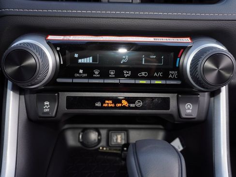 New 2025 Toyota RAV4 LE image 13