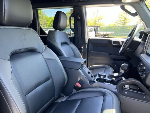 New 2026 Ford Bronco Outer Banks w/ Sasquatch Package AWD/4WD image 26
