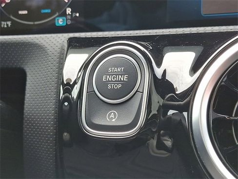 Certified 2025 Mercedes-Benz CLA 250 CLA 250 image 25