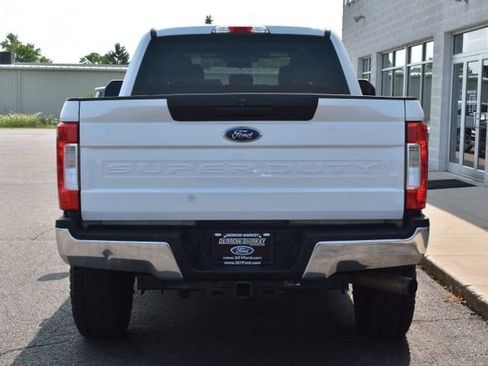 Used 2018 Ford F250 XLT AWD/4WD image 9
