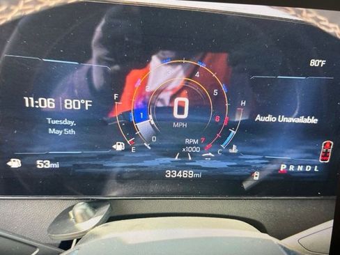 Used 2025 Chevrolet Traverse LT FWD image 5