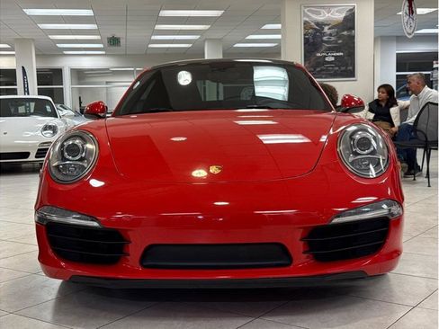 Used 2015 Porsche 911 Carrera image 2
