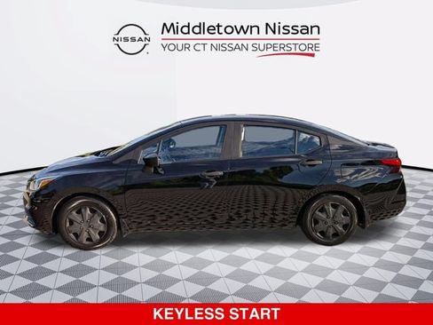 Used 2021 Nissan Versa S FWD image 6