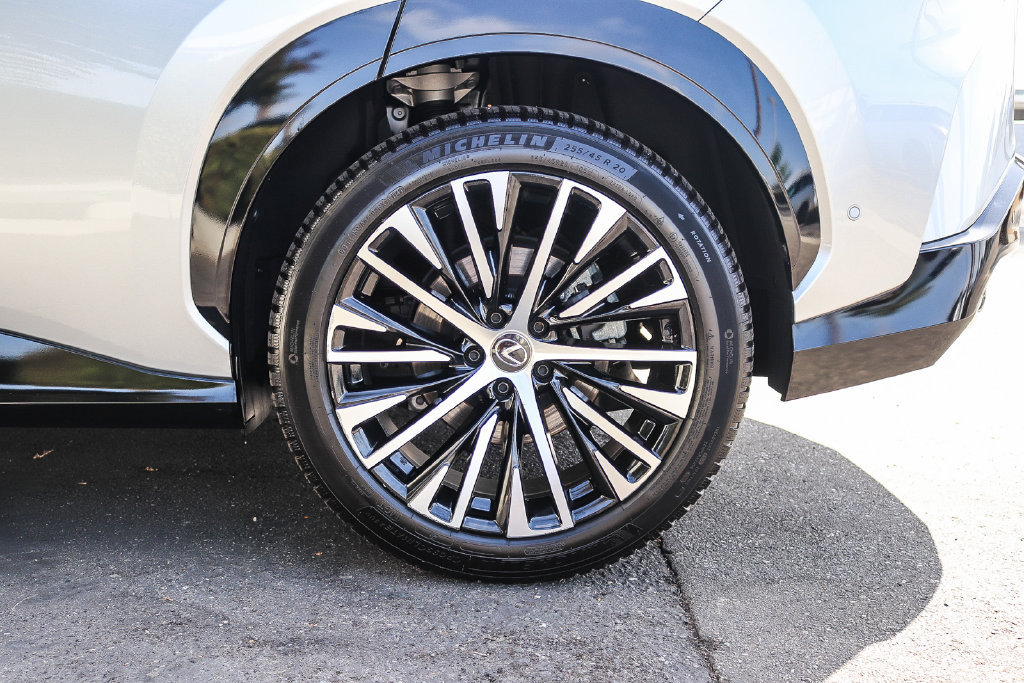 Used 2023 Lexus RZ 450e Premium w/ Cold Area Package AWD/4WD image 11