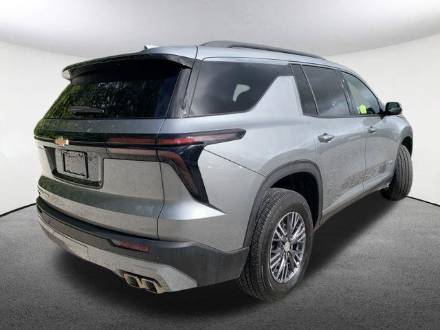 Used 2026 Chevrolet Traverse LT AWD/4WD image 14