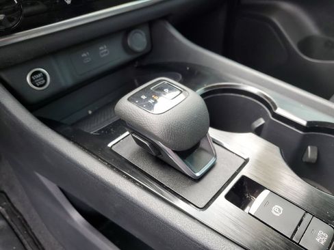 Certified 2023 Nissan Rogue S FWD image 31
