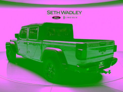Used 2020 Jeep Gladiator Sport w/ Trailer Tow Package AWD/4WD image 5