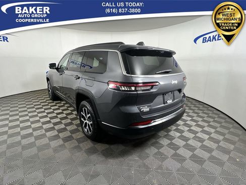 Used 2024 Jeep Grand Cherokee L Limited w/ Luxury Tech Group II image 7