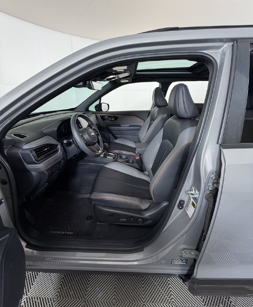 Used 2025 Subaru Forester Sport AWD/4WD image 9
