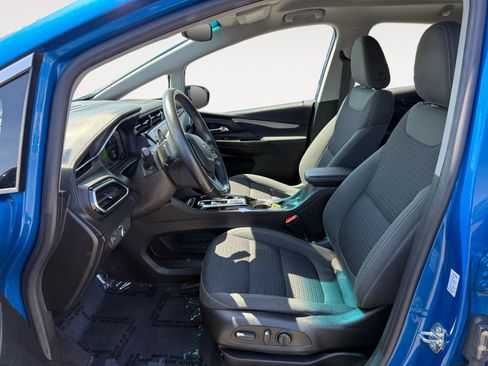 Used 2022 Chevrolet Bolt LT FWD image 10