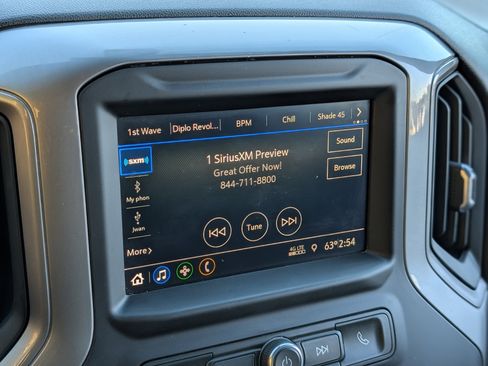 Used 2022 Chevrolet Silverado 1500 Custom image 25