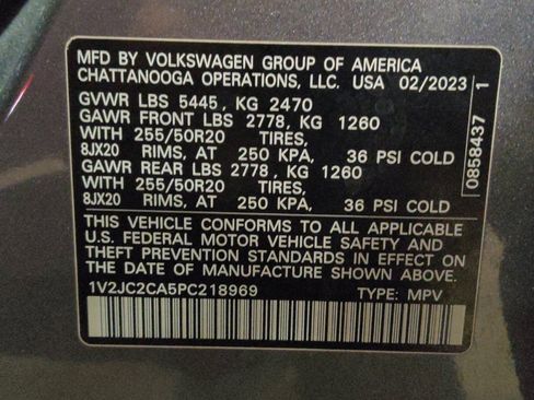Used 2023 Volkswagen Atlas Cross Sport SE w/ Panoramic Sunroof Package FWD image 33