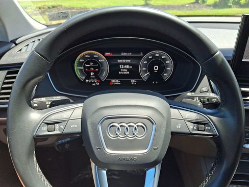 Used 2022 Audi Q5 e Premium AWD/4WD image 19