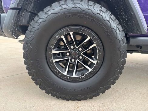 Used 2026 Jeep Wrangler Unlimited Rubicon AWD/4WD image 9