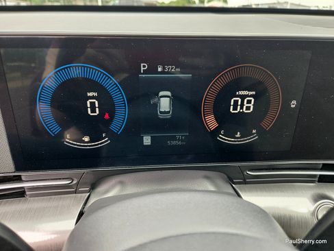 Used 2024 Hyundai Kona SEL AWD/4WD image 27